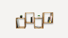PILA - Bookshelf